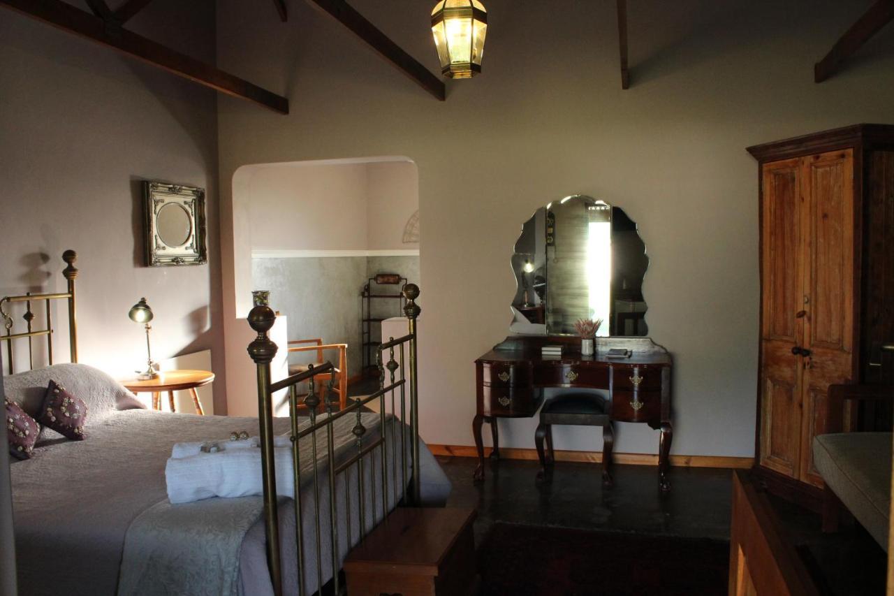 Lentelus Guesthouse George Bagian luar foto