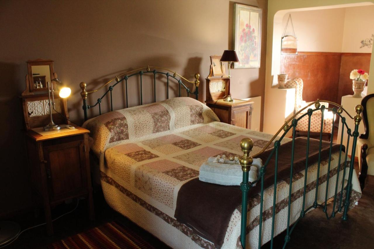 Lentelus Guesthouse George Bagian luar foto