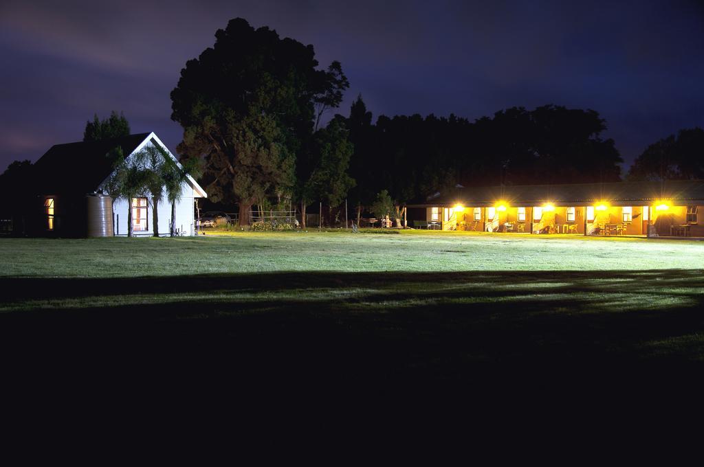 Lentelus Guesthouse George Bagian luar foto