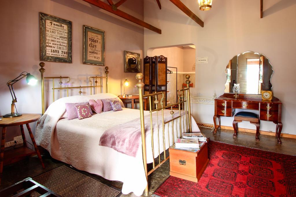Lentelus Guesthouse George Bagian luar foto