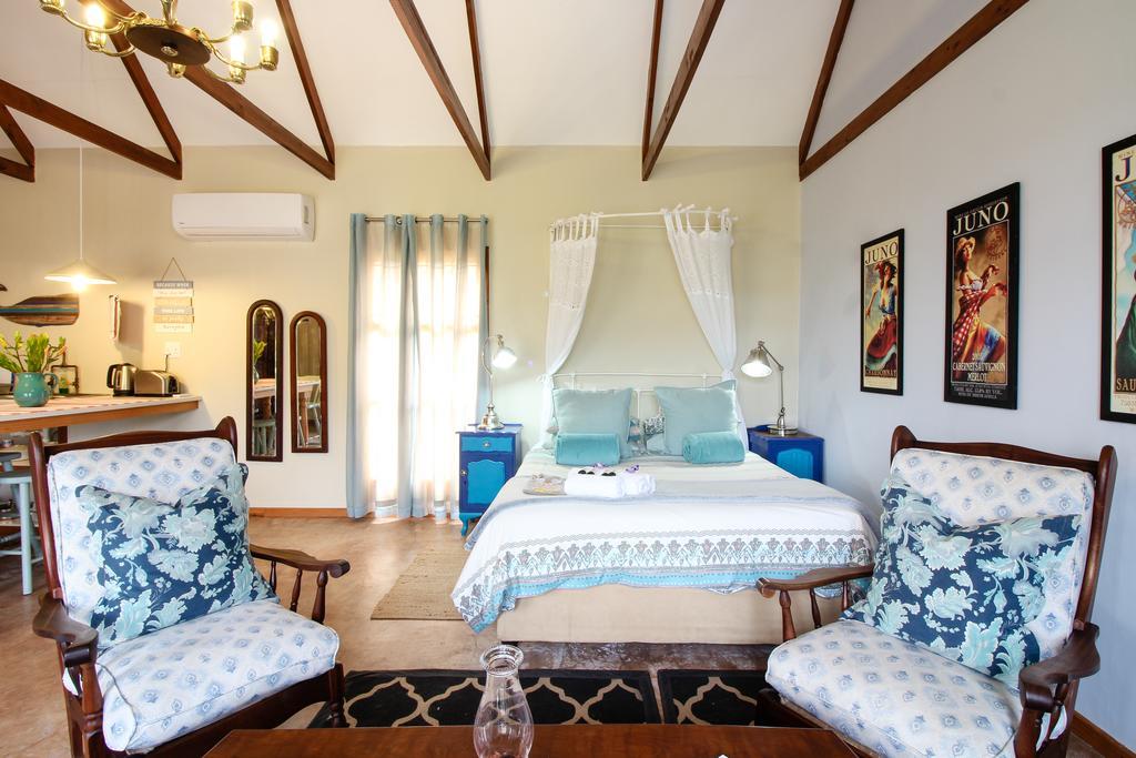 Lentelus Guesthouse George Bagian luar foto
