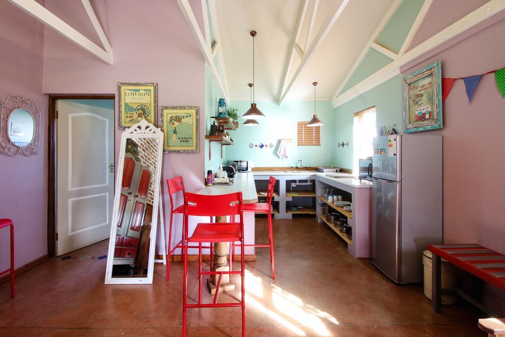 Lentelus Guesthouse George Bagian luar foto